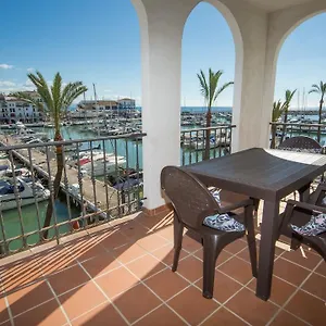 https://marina-real-124.1costadelsol.com
